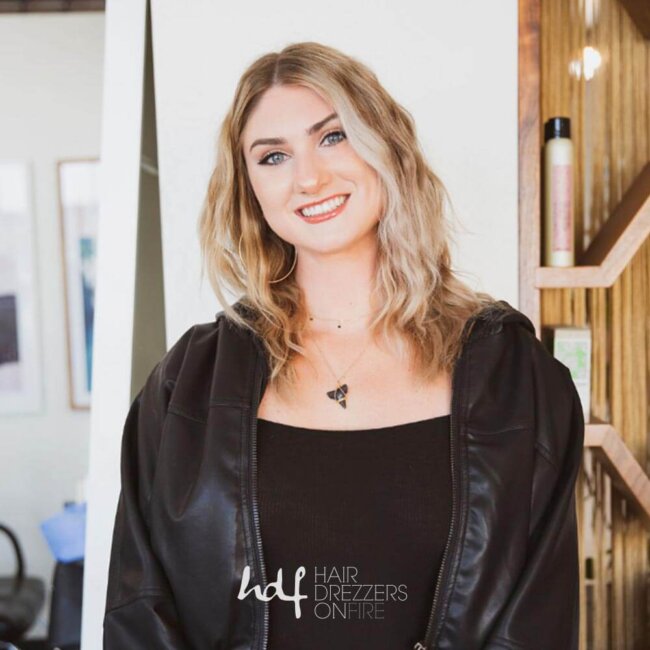 Alexa, hair stylist at Hair Drezzers On Fire hair salon in San Diego